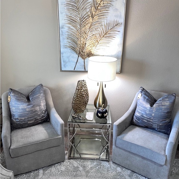 1-NWT CALLISTO HOME DECORATIVE PILLOW (Please read description for details) - Picture 7 of 14